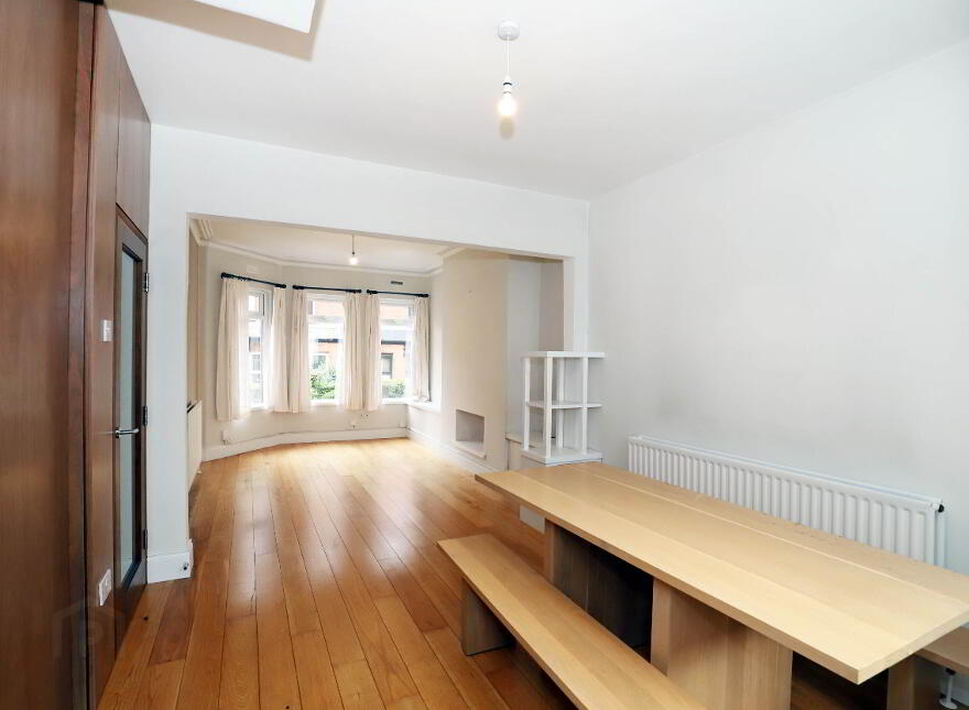 15 Ferguson Drive, Belfast, BT4 2AZ