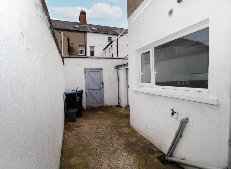 15 Ferguson Drive, Belfast, BT4 2AZ