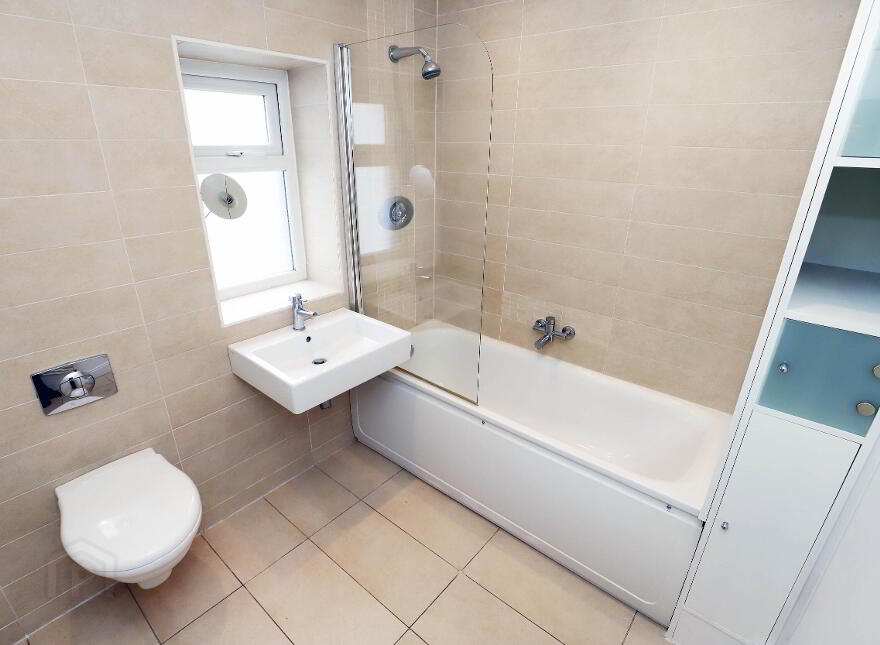 15 Ferguson Drive, Belfast, BT4 2AZ