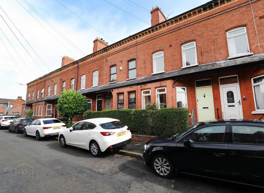 15 Ferguson Drive, Belfast, BT4 2AZ
