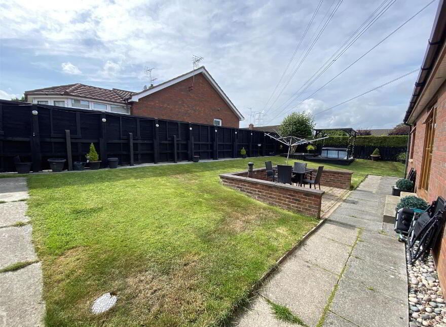 40 Laurel Heights, Laurelvale, BT62 2NR
