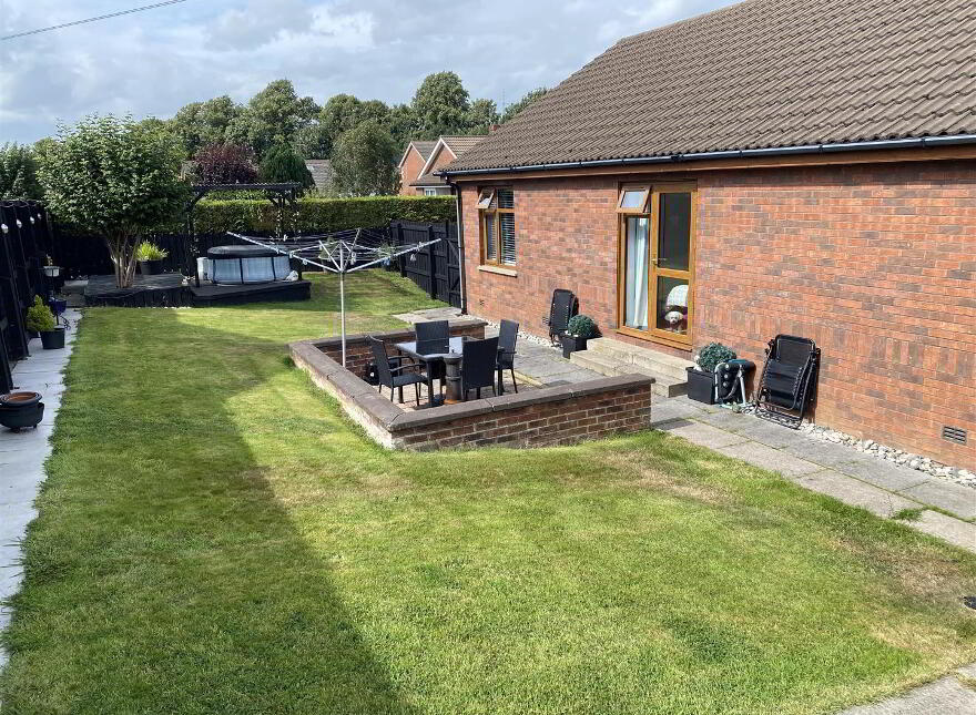 40 Laurel Heights, Laurelvale, BT62 2NR