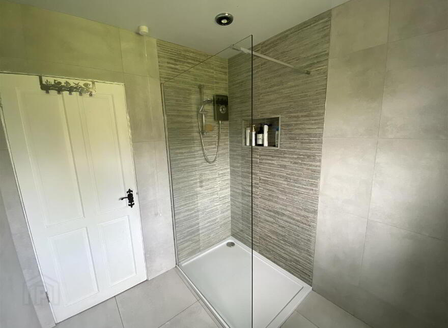 40 Laurel Heights, Laurelvale, BT62 2NR
