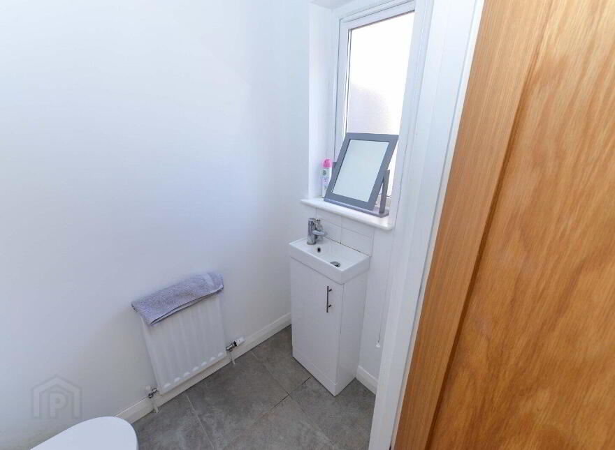 38 Delaware Street, Belfast, BT6 8ET