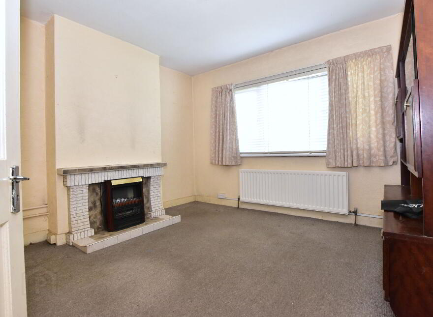4 Waverley Avenue, Lisburn, BT28 1LS