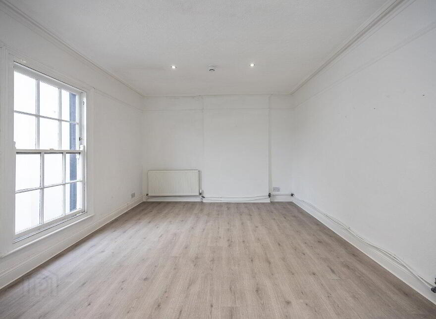 Auburn House, 126 High Street, Holywood, BT18 9HW