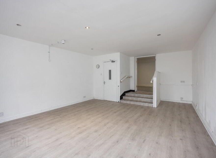 Auburn House, 126 High Street, Holywood, BT18 9HW