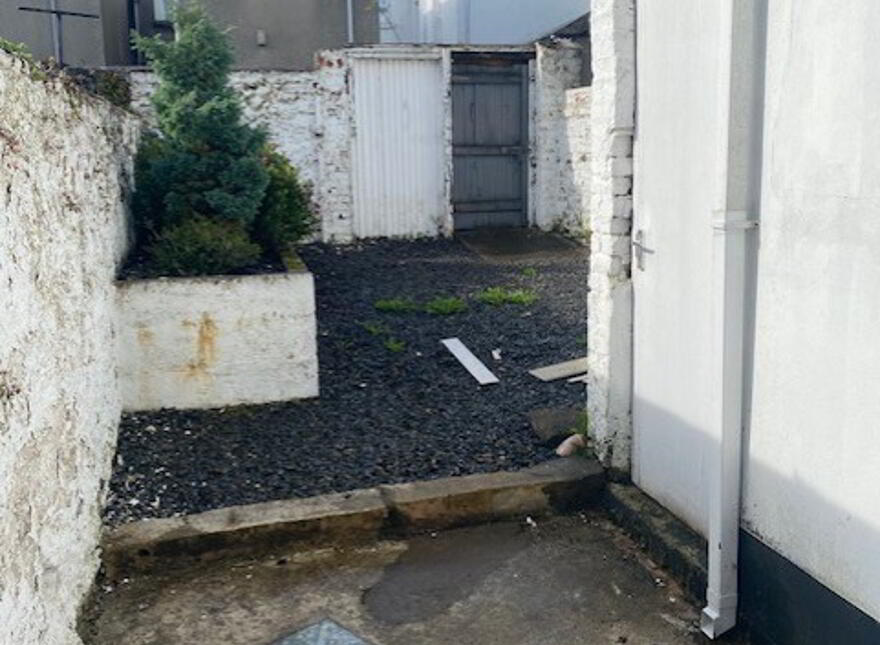 Governor Road, Strand Road, Derry, BT48 7PL