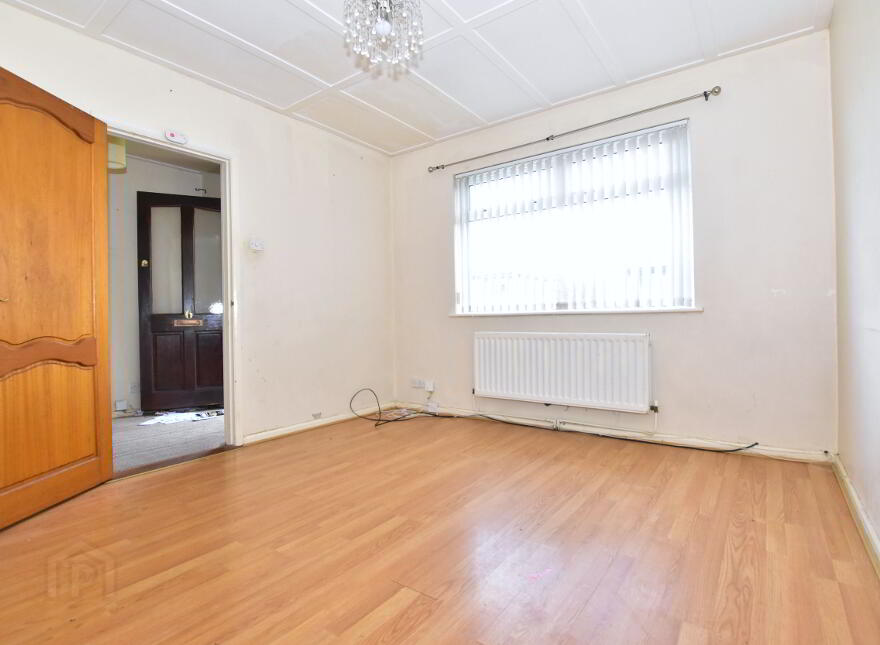 6 Waverley Avenue, Lisburn, BT28 1JS