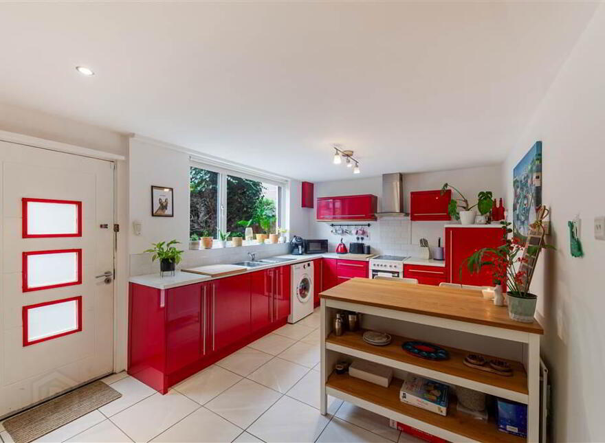 258 River Road, Dunmurry, Belfast, BT17 9DS