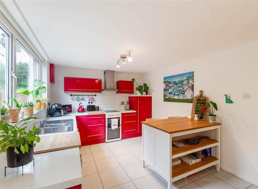 258 River Road, Dunmurry, Belfast, BT17 9DS