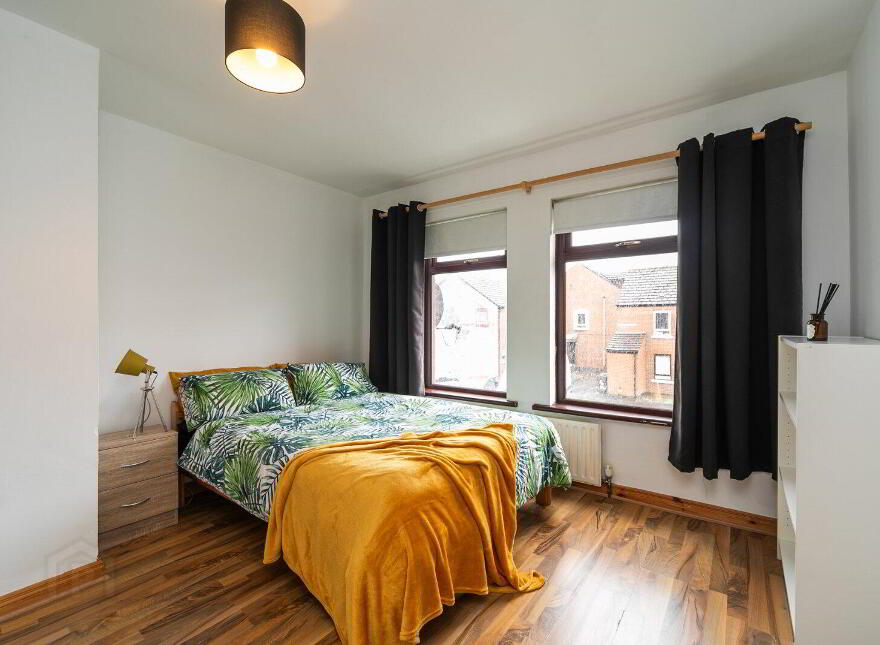 11 Friendly Way, Belfast, BT7 2DU