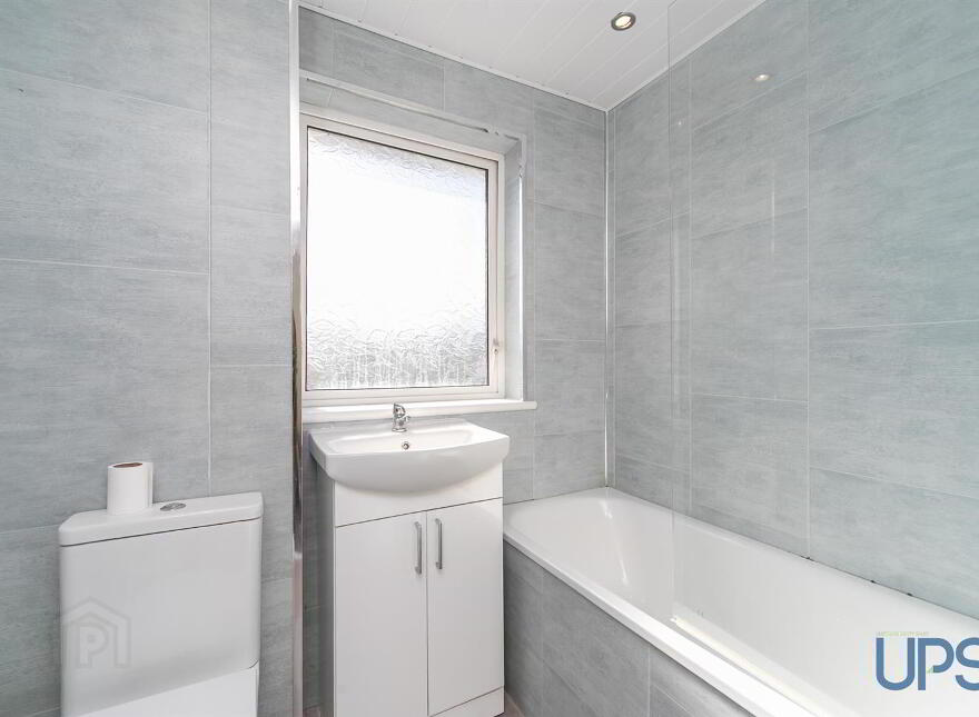 6 Whin Park, Twinbrook, Belfast, BT17 0DH
