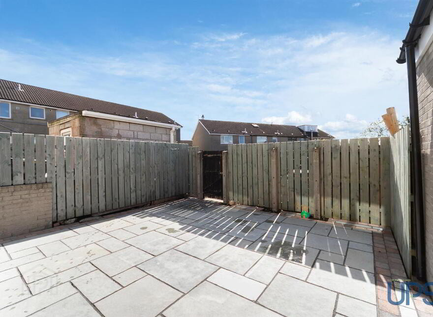 6 Whin Park, Twinbrook, Belfast, BT17 0DH