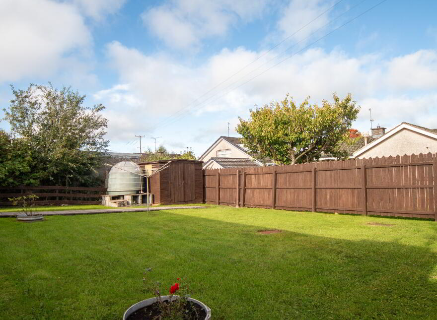 6 Ashley Park, Armagh, BT60 1EU