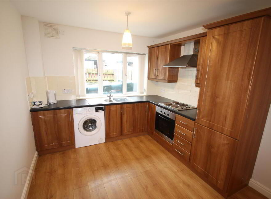 85 Meadowfields, Downpatrick, BT30 6HG