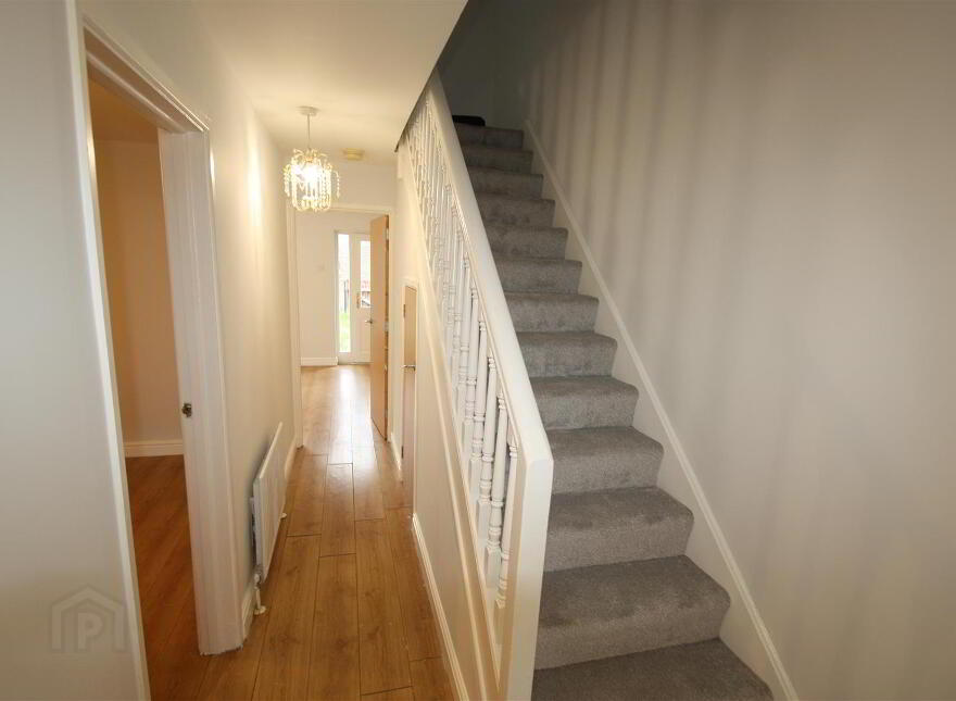 85 Meadowfields, Downpatrick, BT30 6HG