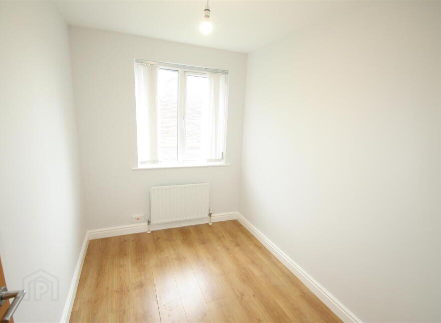 85 Meadowfields, Downpatrick, BT30 6HG
