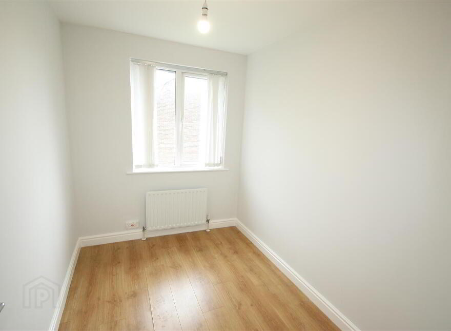 85 Meadowfields, Downpatrick, BT30 6HG