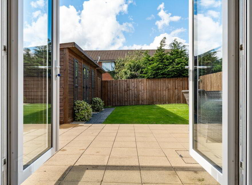 38 Ballyhenry Manor, Comber, Newtownards, BT23 5ZN