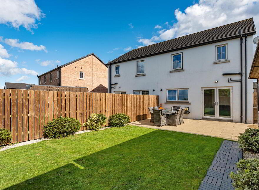 38 Ballyhenry Manor, Comber, Newtownards, BT23 5ZN