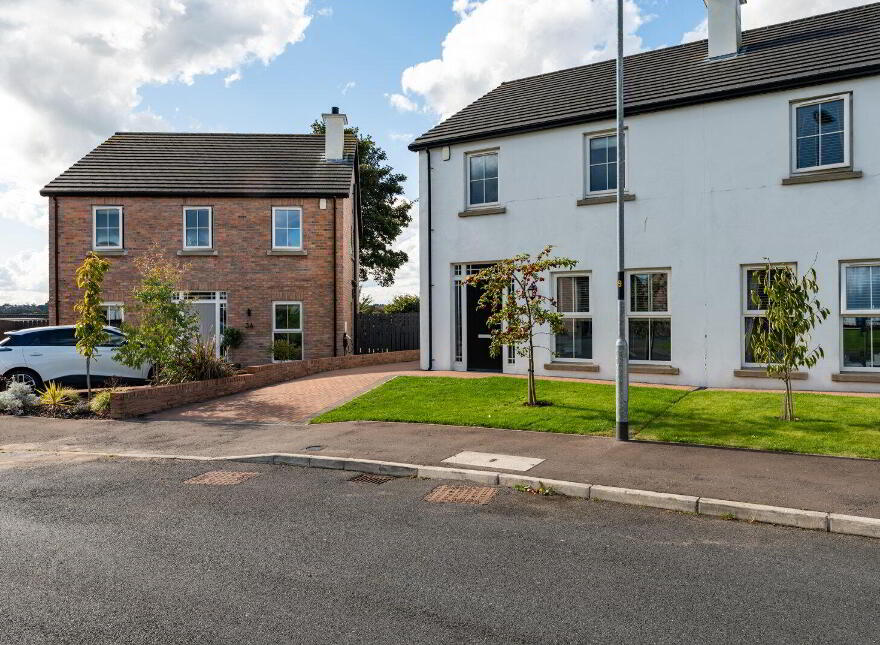38 Ballyhenry Manor, Comber, Newtownards, BT23 5ZN