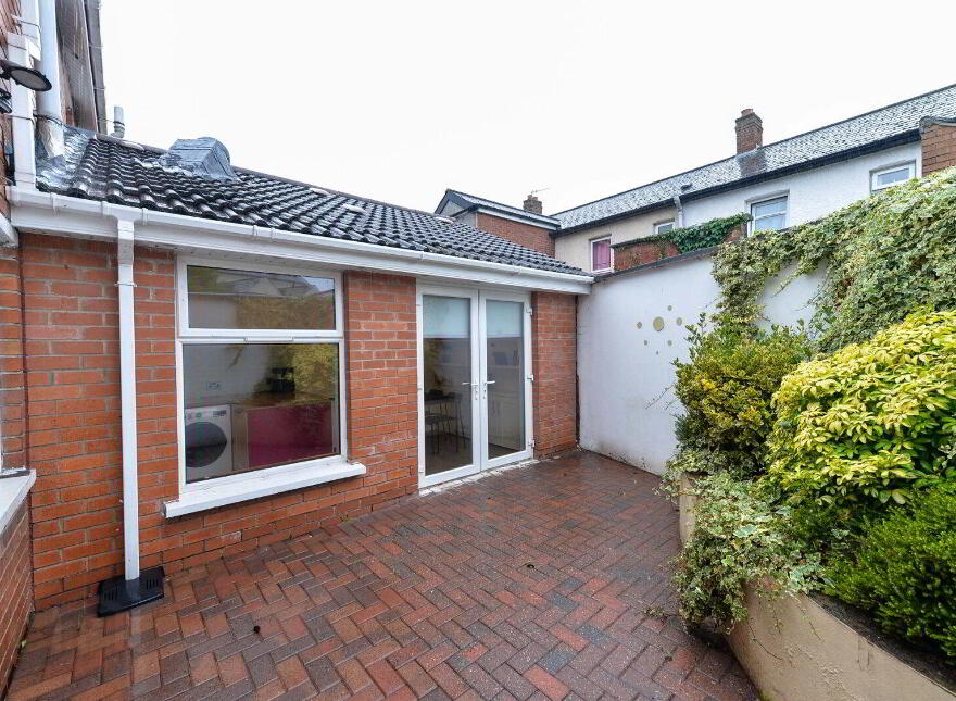 34 Lisavon Drive, Belfast, BT4 1LJ