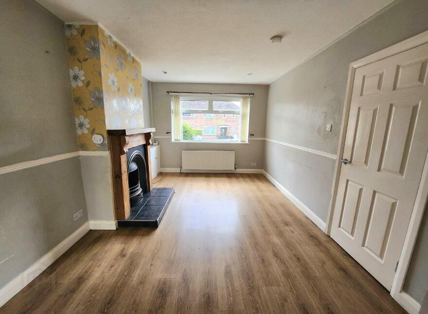 17 Rosscoole Park, Ballysillan Road, North Belfast, BT14 8JW