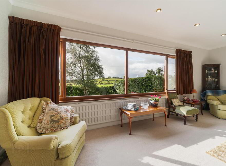 39 Drennan Road, Lisburn, BT27 6UR