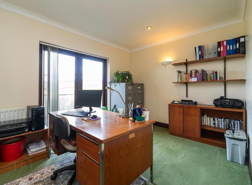 39 Drennan Road, Lisburn, BT27 6UR