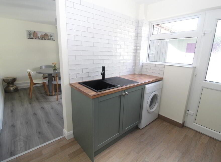 15 Donard Avenue, Newtownards, BT23 4NF
