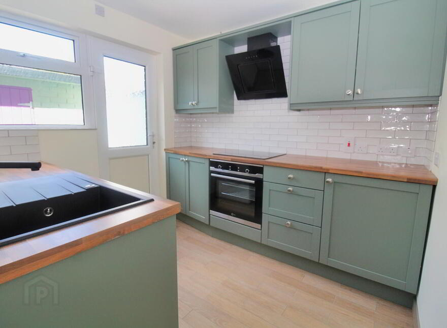 15 Donard Avenue, Newtownards, BT23 4NF