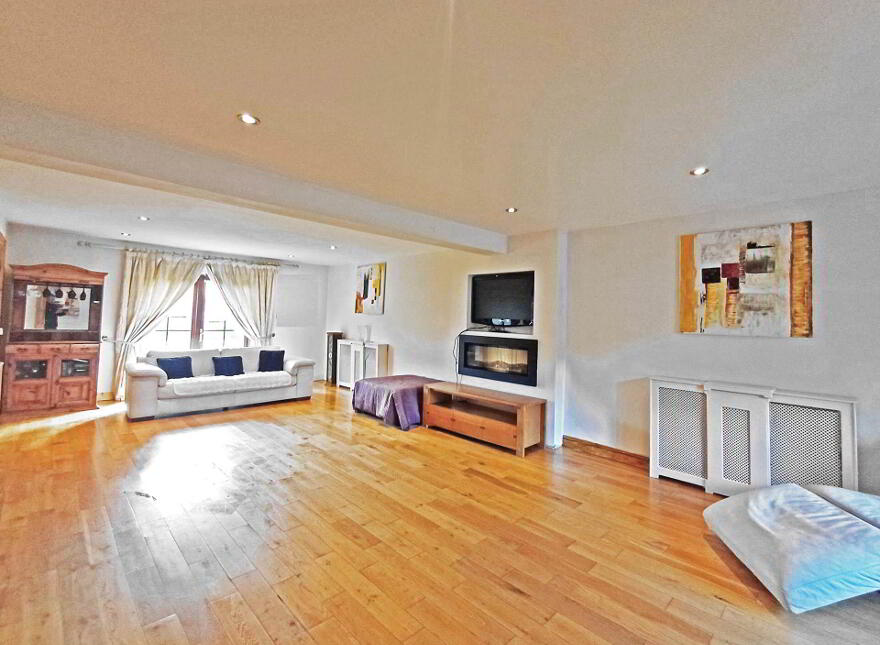 11 The Red Gap, Barndarrig, County, Kilbride, A67EW63