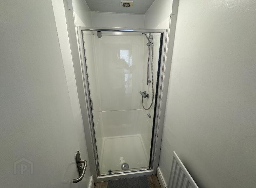 Malone Avenue, Double Room To Let, Belfast, BT9 6ER