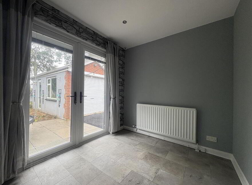 28 Heathermount Court, Comber, Newtownards, BT23 5NT