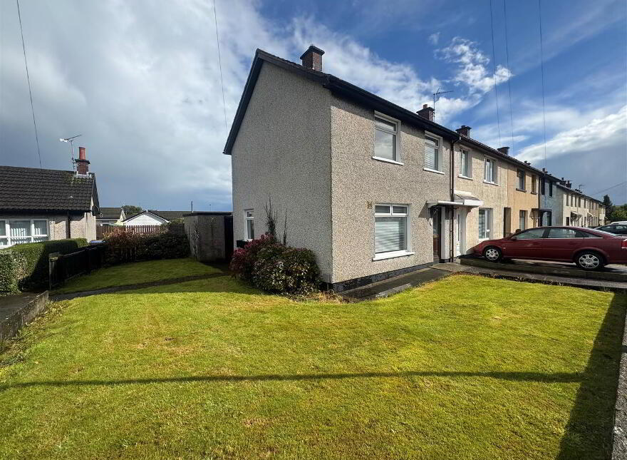 36 Knockdhu Park, Larne, BT40 2EJ