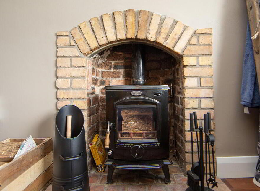 98 Ballycrochan Road, Bangor, BT19 6NF