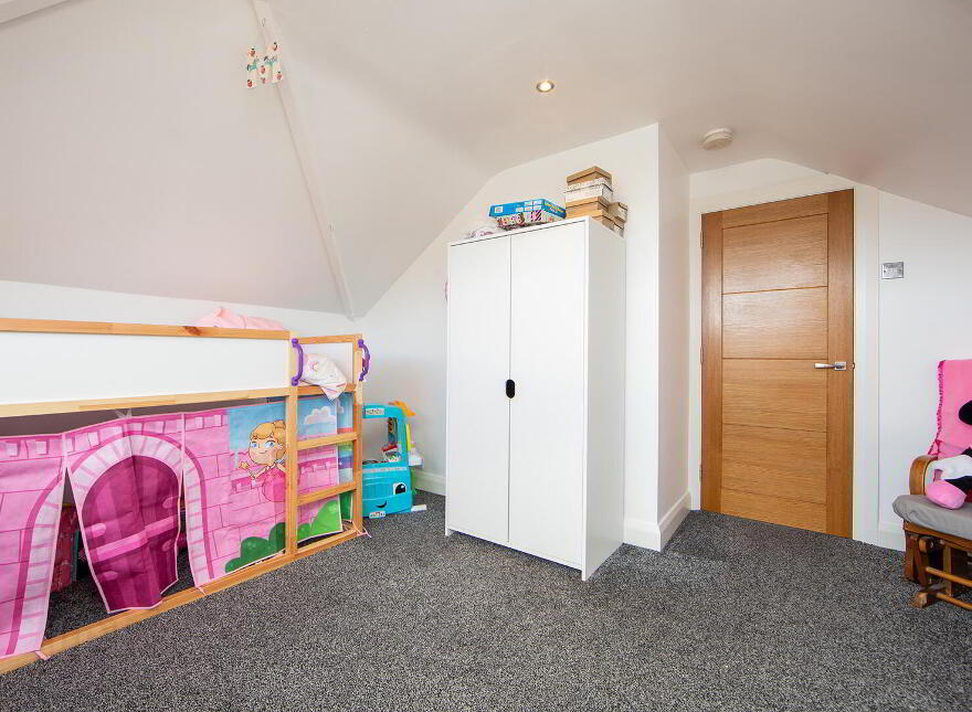 98 Ballycrochan Road, Bangor, BT19 6NF