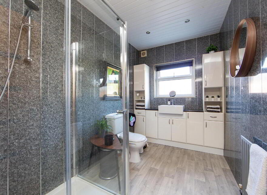 98 Ballycrochan Road, Bangor, BT19 6NF