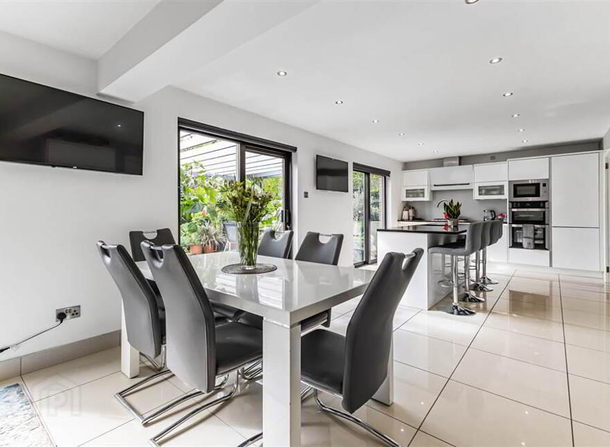 1 Belmont Court, Pond Park, Lisburn, BT28 3YE