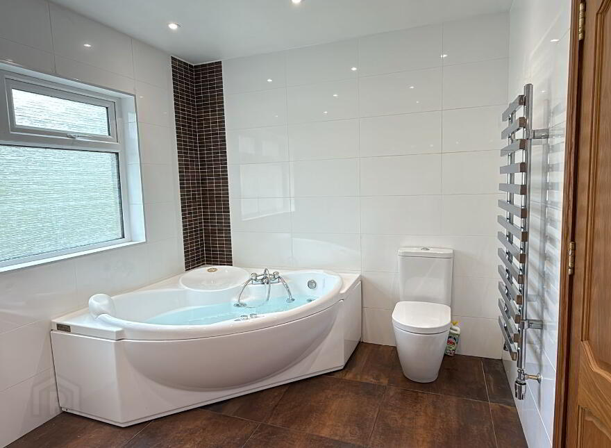 6 Larch Hill Drive, Holywood, BT18 0JS
