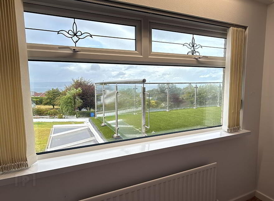 6 Larch Hill Drive, Holywood, BT18 0JS