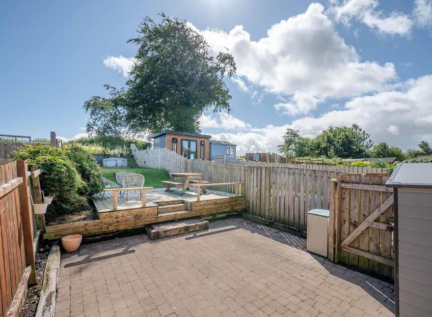 85 Stonebridge Gardens, Conlig, Newtownards, BT23 7QX