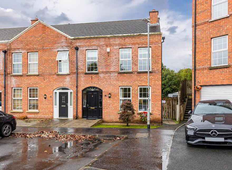 19 Killeaton Place, Dunmurry, Belfast, BT17 9HR