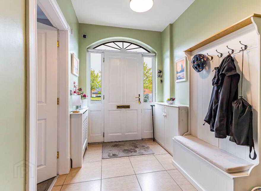 19 Killeaton Place, Dunmurry, Belfast, BT17 9HR