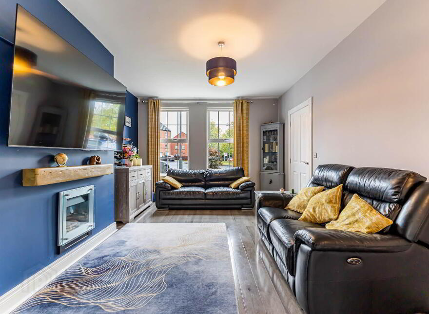 19 Killeaton Place, Dunmurry, Belfast, BT17 9HR