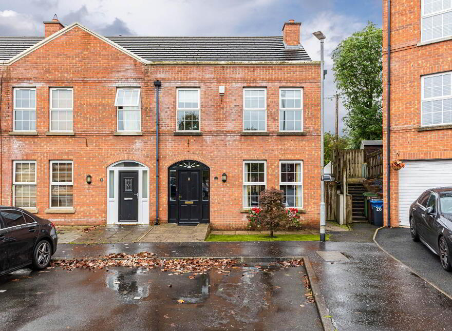 19 Killeaton Place, Dunmurry, Belfast, BT17 9HR photo