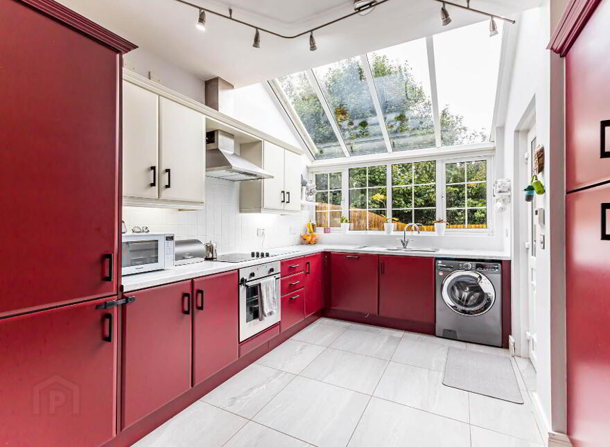 19 Killeaton Place, Dunmurry, Belfast, BT17 9HR