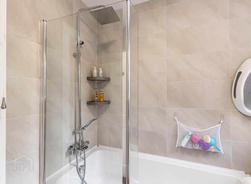 19 Killeaton Place, Dunmurry, Belfast, BT17 9HR