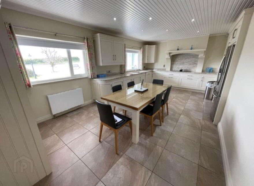 8 Cabragh Road, Tandragee, Craigavon, BT62 2HJ